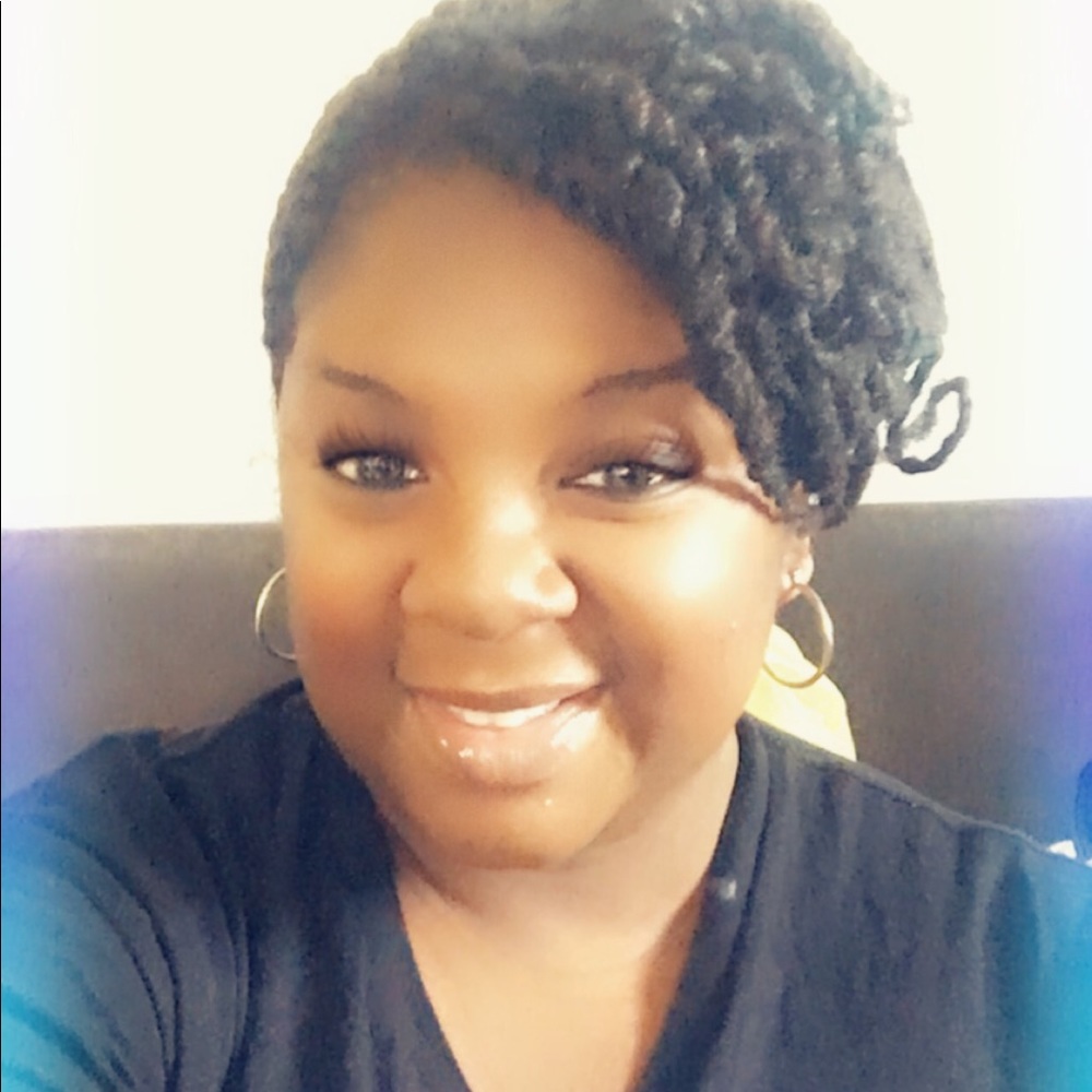 Meet your Posher, Veronica